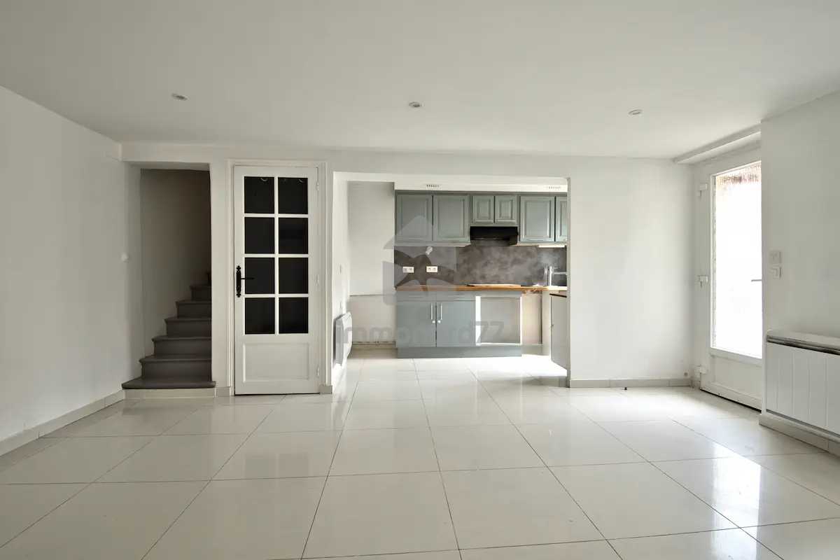 Vente maison thieux salon cuisine face 69f21c27a8dcb